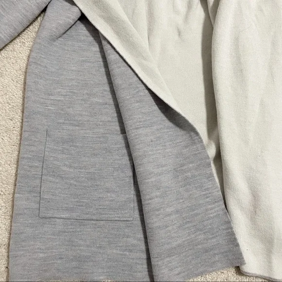 Aritzia Two-Tone Light Gray and Cream Open Front Cardigan - Picture 5 of 11